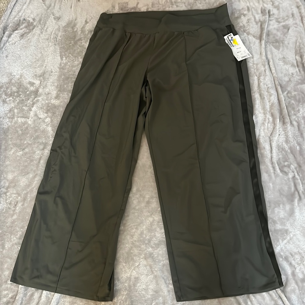 NWOT Athleta nolita wide leg pants